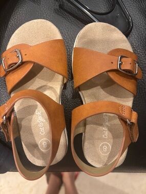 Cat & Jack Brown Tan Crossover Buckle Women's Sandals